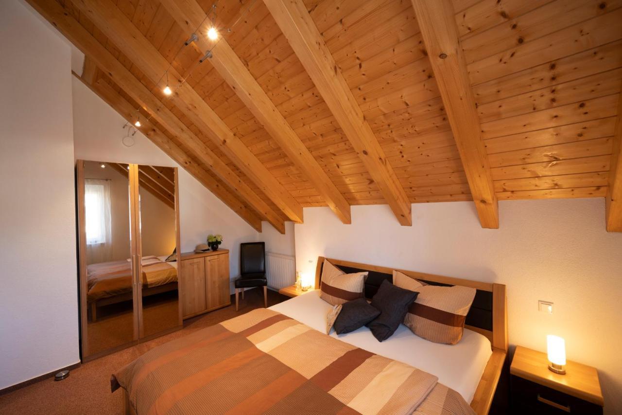 Ferienhaus Hulda อูนิงเกน ภายนอก รูปภาพ